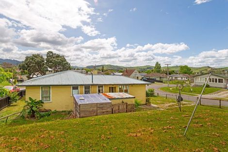 Photo of property in 61 Cambridge Terrace, Kaiti, Gisborne, 4010