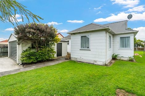 Photo of property in 4 Collett Street, Naenae, Lower Hutt, 5011