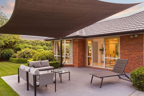 Photo of property in 317 Gardiners Road, Harewood, Christchurch, 8051