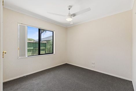 Photo of property in 24 Evansbel Place, Papamoa Beach, Papamoa, 3118