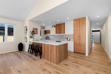 Photo of property in 35 Jack Hanley Drive, Jacks Point, Queenstown, 9371