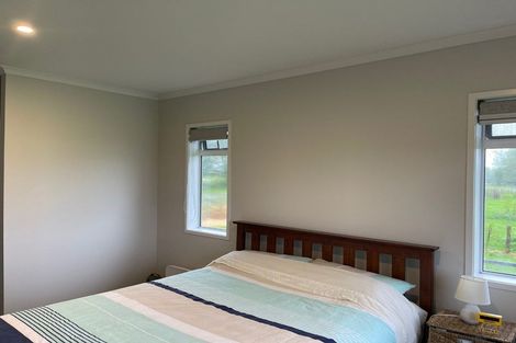 Photo of property in 275 Tararua Road, Levin, 5571