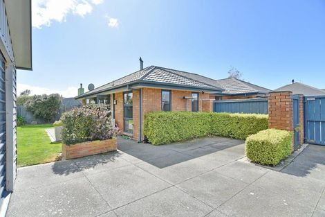Photo of property in 11 James Drive, Woodend, 7610