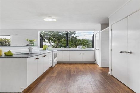 Photo of property in 103b Woodglen Road, Glen Eden, Auckland, 0602