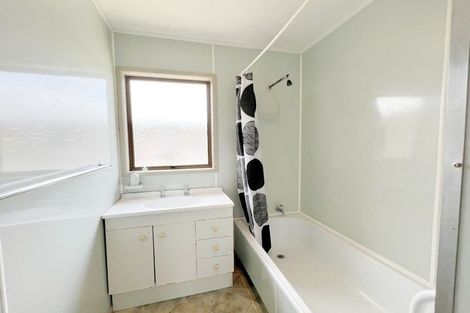 Photo of property in 1 Tattersfield Place, Dinsdale, Hamilton, 3204