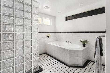 Photo of property in 118 Te Anau Road, Hataitai, Wellington, 6021