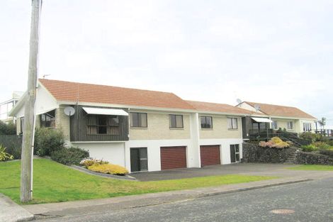 Photo of property in 3/2 Moa Street, Mount Maunganui, 3116