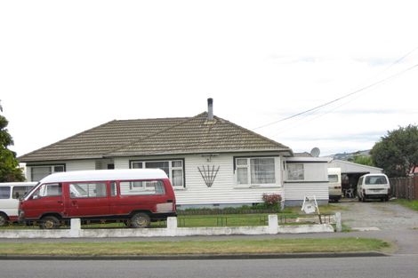 Photo of property in 34 Hargood Street, Woolston, Christchurch, 8062