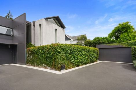 Photo of property in 100 Glandovey Road, Fendalton, Christchurch, 8052