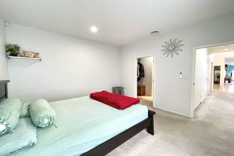 Photo of property in 23 Liberation Road, Papakura, 2110