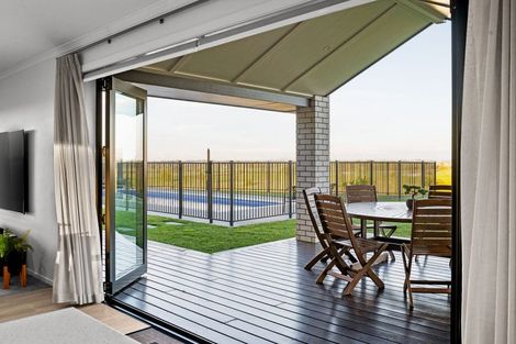 Photo of property in 110 Grove Road, Te Pahu, Hamilton, 3285