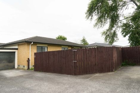 Photo of property in 2/32 Limond Street, Randwick Park, Auckland, 2105