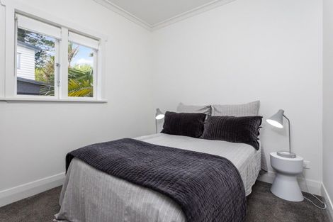 Photo of property in 35 William Denny Avenue, Westmere, Auckland, 1022