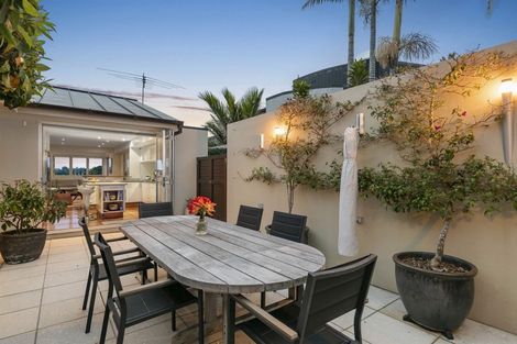 Photo of property in 7 Eric Price Avenue, Takapuna, Auckland, 0620