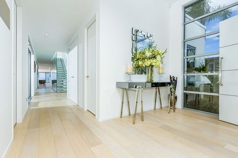 Photo of property in 117 Churchill Road, Rothesay Bay, Auckland, 0630