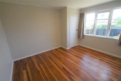 Photo of property in 64 Tripoli Road, Panmure, Auckland, 1072