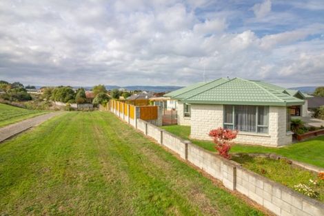 Photo of property in 101 Parnell Heights, Kelvin Grove, Palmerston North, 4414