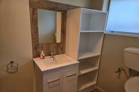 Photo of property in 2/72 Nursery Road, Phillipstown, Christchurch, 8011