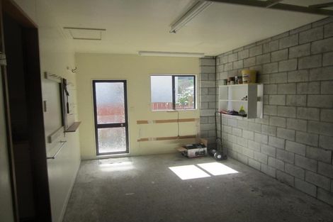 Photo of property in 9a Mclellan Street, Tawa, Wellington, 5028
