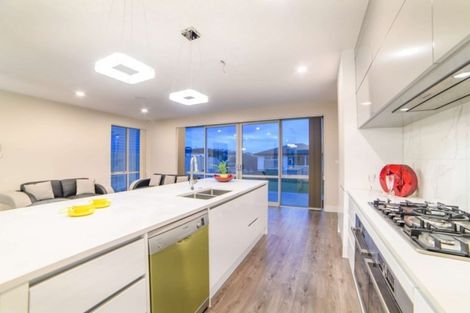 Photo of property in 6 Vue Terrace, Silverdale, 0932