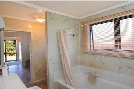 Photo of property in 28 Murray Street, Mosgiel, 9024