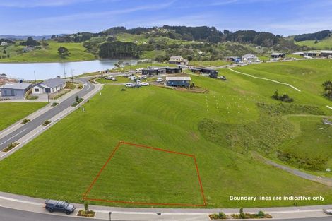 Photo of property in 9 Omahina Street, Raglan, 3225