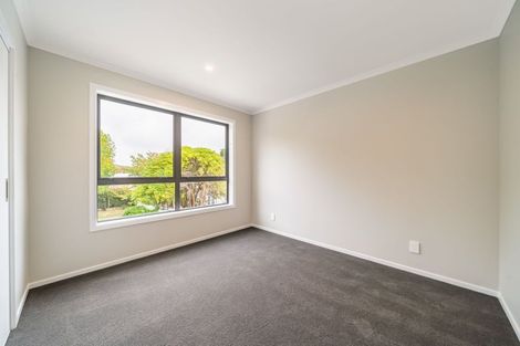 Photo of property in 2/10 Marion Street, Silverstream, Upper Hutt, 5019