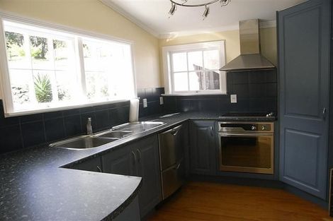 Photo of property in 24 Mudgeways Road, Massey, Auckland, 0614