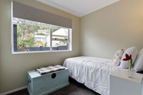 Photo of property in 18a Burma Road, Khandallah, Wellington, 6035