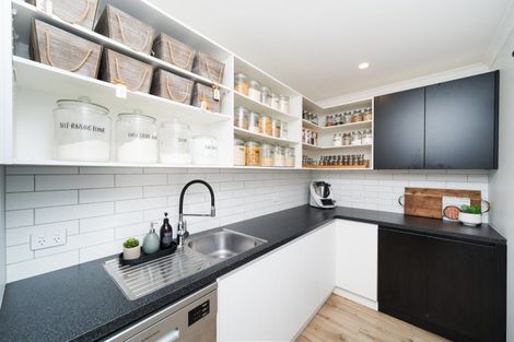 Photo of property in 25a West Street, Feilding, 4702