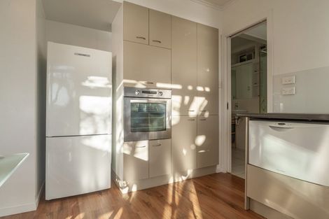 Photo of property in 56 Palliser Road, Roseneath, Wellington, 6011