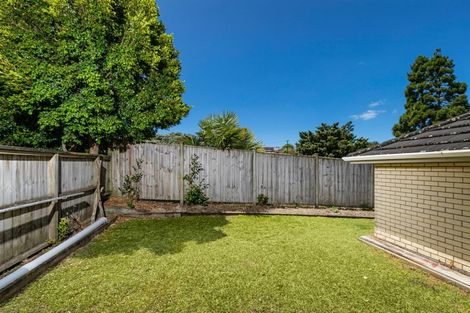 Photo of property in 27a Alamein Avenue, Belmont, Auckland, 0622