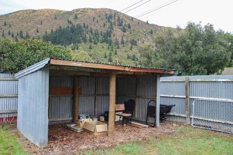 Photo of property in 3 Wynyard Street, Kurow, 9435