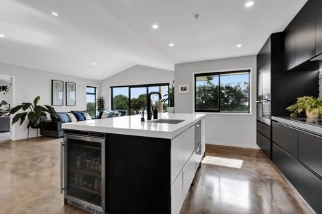 Photo of property in 376 Egmont Road, Hillsborough, New Plymouth, 4372