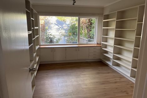 Photo of property in 155a Hinemoa Street, Birkenhead, Auckland, 0626