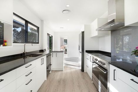 Photo of property in 65a Connollys Line, Carterton, 5713