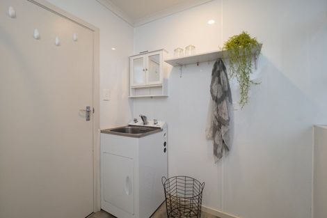 Photo of property in 21 Middle Road, Allenton, Ashburton, 7700