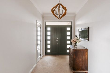 Photo of property in 40 Margaret Drive, Omokoroa, 3114