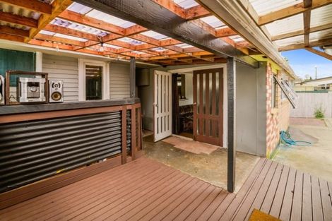 Photo of property in 20 Bellingham Crescent, Fordlands, Rotorua, 3015