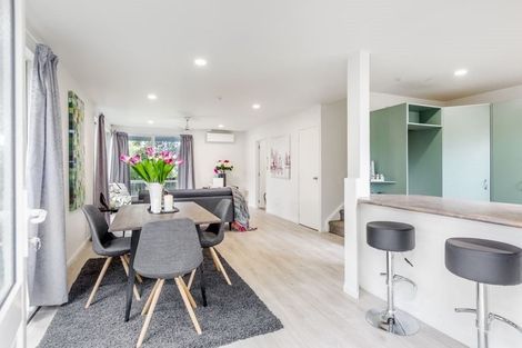 Photo of property in 18b Holiday Road, Stanmore Bay, Whangaparaoa, 0932