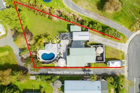 Photo of property in 13 Taranui Place, Mangawhai Heads, Mangawhai, 0505