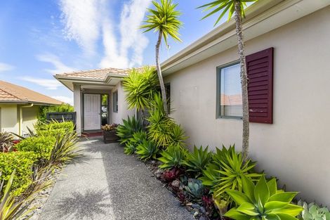 Photo of property in 30 Midshipman Court, Gulf Harbour, Whangaparaoa, 0930