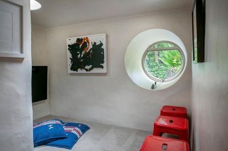 Photo of property in 24 Channel View Road, Campbells Bay, Auckland, 0630