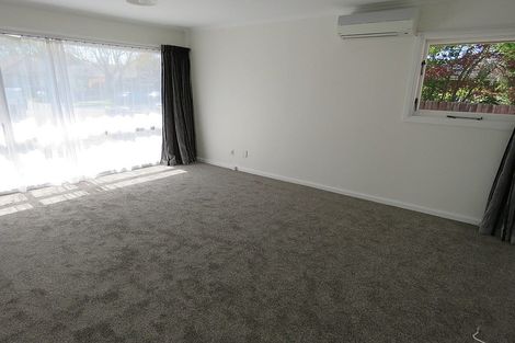 Photo of property in 2/9 Wadeley Road, Ilam, Christchurch, 8041