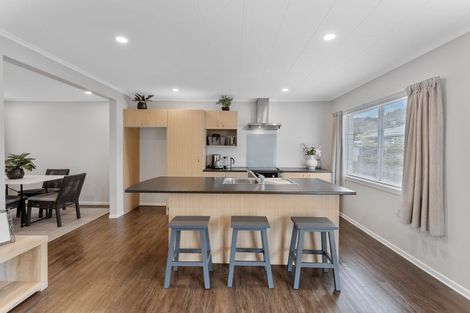 Photo of property in 13b Pinehaven Road, Pinehaven, Upper Hutt, 5019