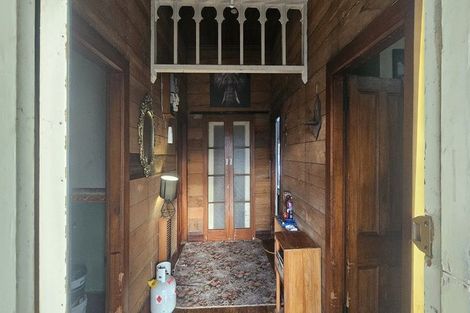 Photo of property in 6 Vera Street, Marton, 4710