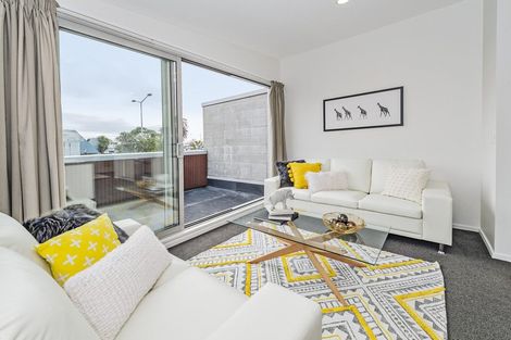 Photo of property in 404a Brougham Street, Sydenham, Christchurch, 8023