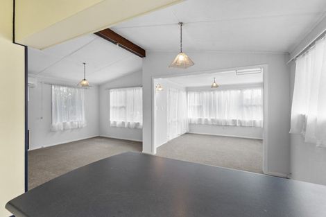 Photo of property in 40 Somerset Crescent, Highbury, Palmerston North, 4412