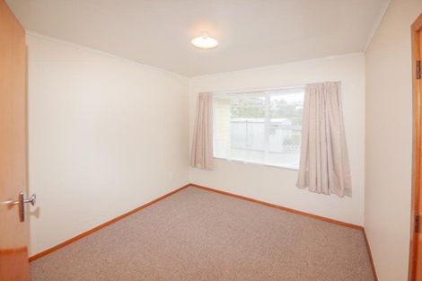 Photo of property in 23 Oswald Crescent, Paparangi, Wellington, 6037