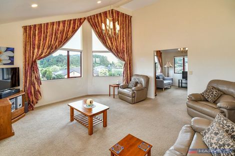 Photo of property in 115 Charles Prevost Drive, The Gardens, Auckland, 2105